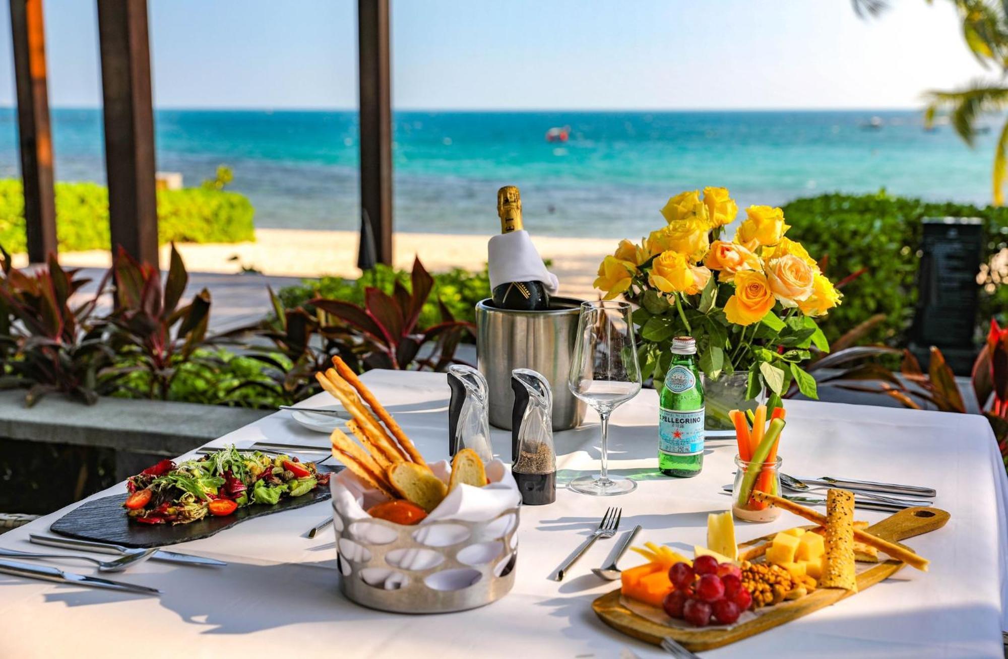 Intercontinental By Ihg 5* Санья